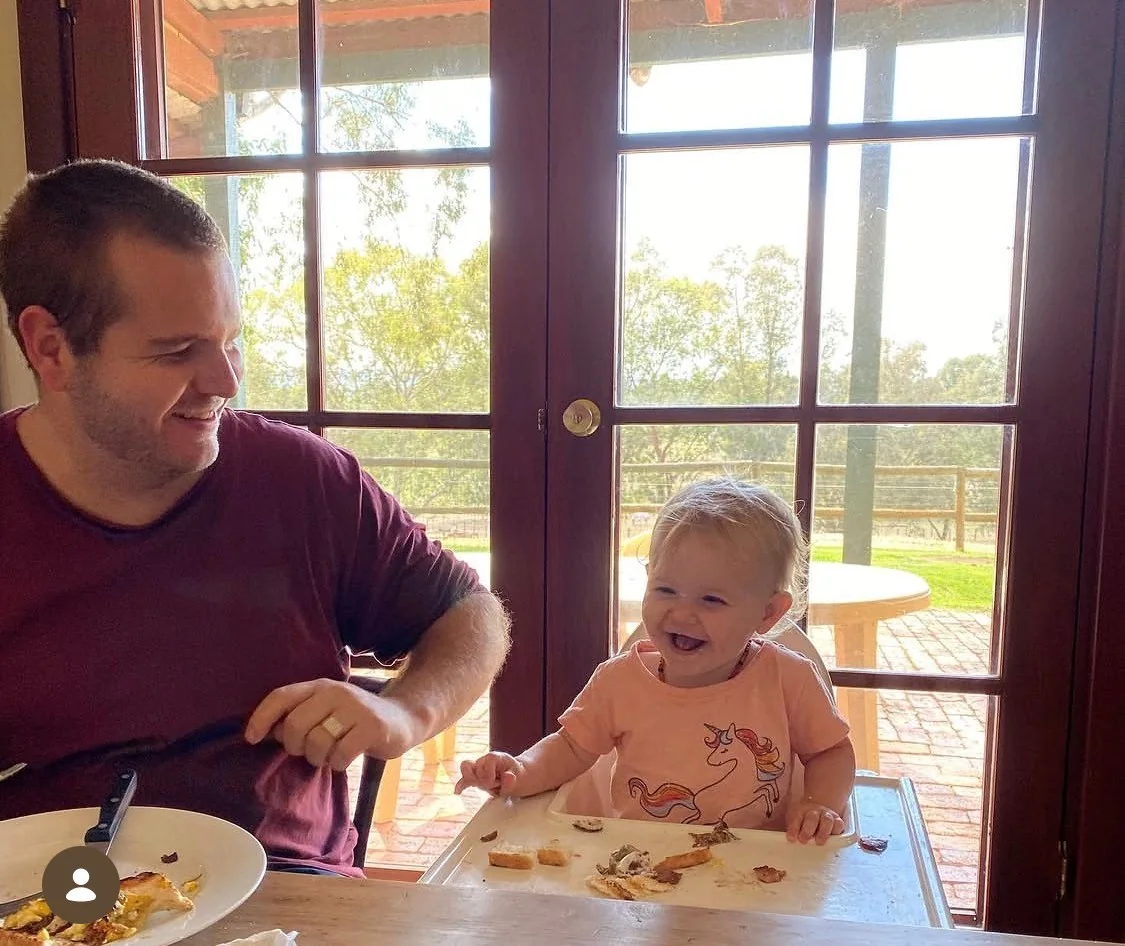 Family breakfast in the cottage